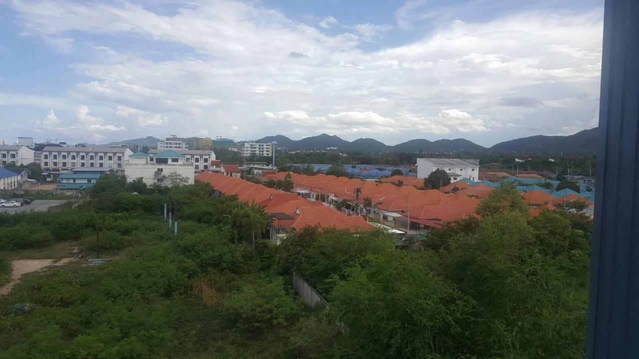 Iyara Hua Hin Lodge Buitenkant foto